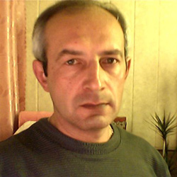 Дмитрий Казарин