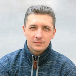 Александр Оберемок