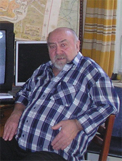 Михаил Потапов
